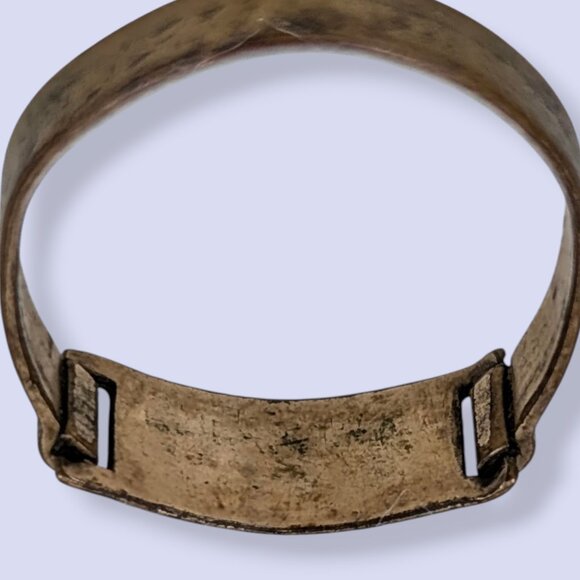 Antique Etched Plate Ring - Picture 5 of 8